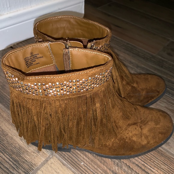 Steve Madden Booties - Picture 2 of 4